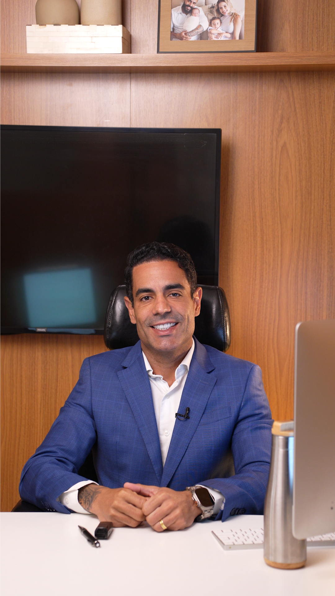 Professional portrait of Dr. Bruno Menezes